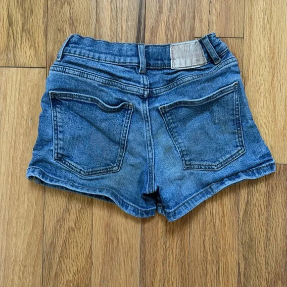 ZARA | Kids (Girls) Shorts | size 9 - Picture 3 of 3